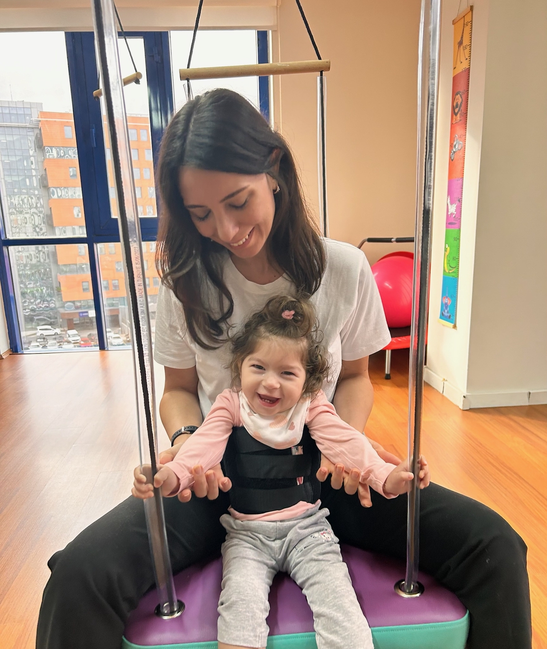 TheraTogs Nedir? Çocuğunuzun Duruşunu Düzelten Giyilebilir Terapi