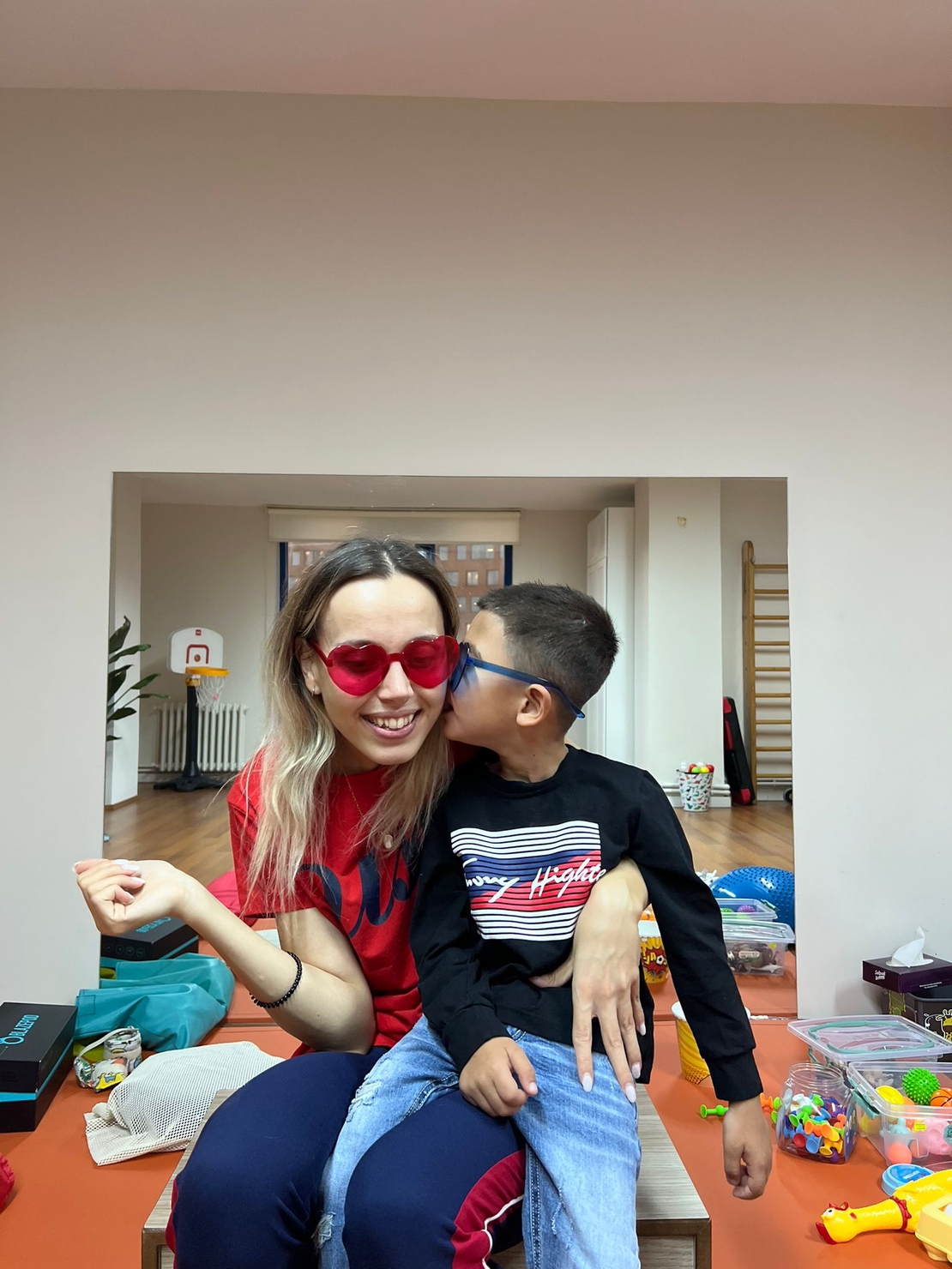 Bilimsel Temele Dayalı, Sevgiyle Uygulanan Terapi